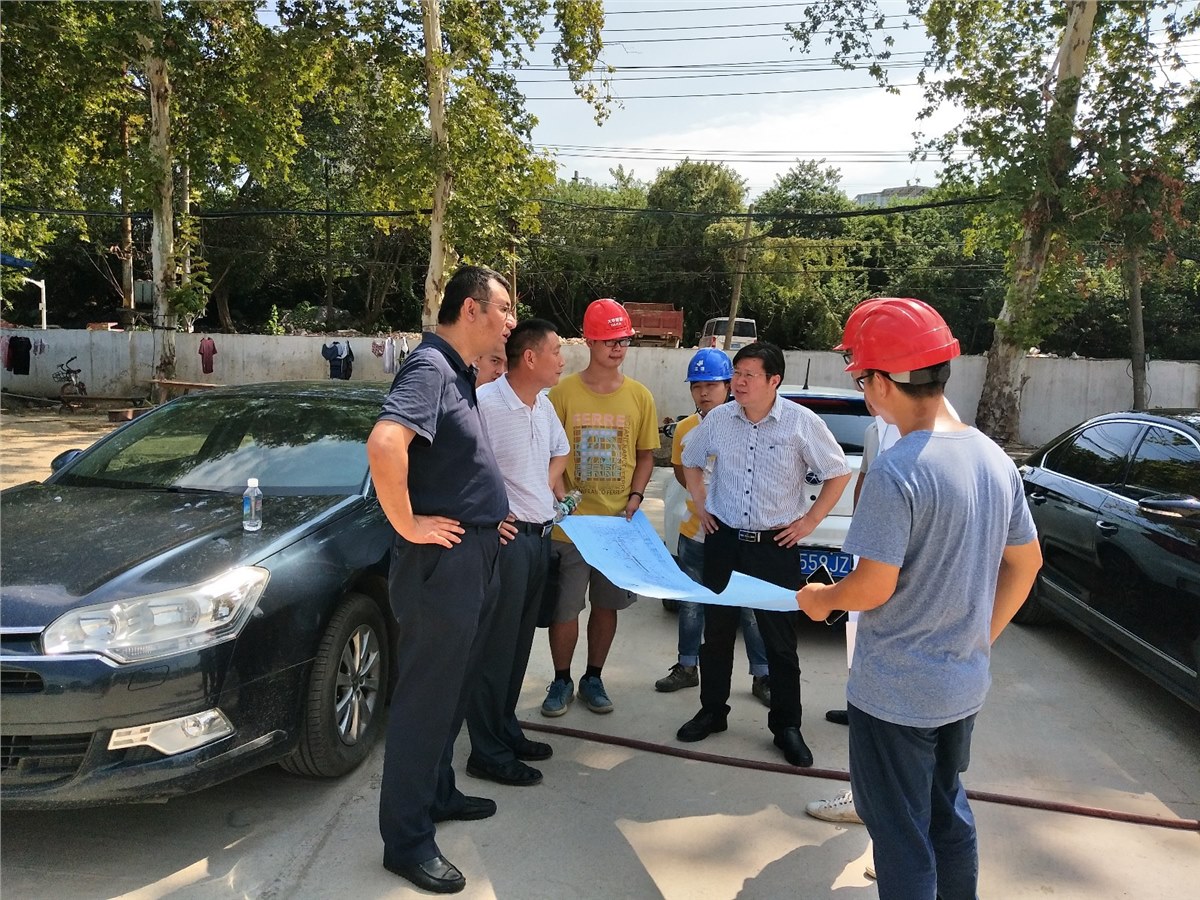 武漢市硚口區喻長興副區長調研福新排水泵站